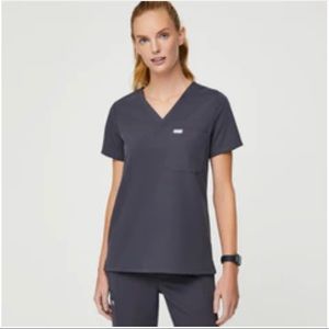 women's Charcoal Catarina™ - One-Pocket Scrub Top - XXS / Charcoal
